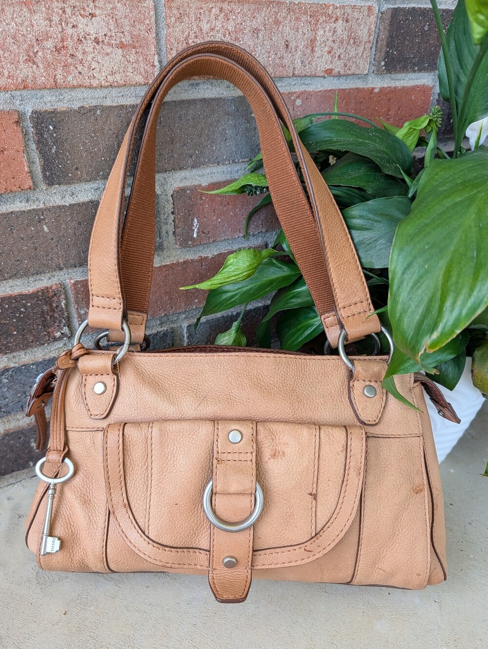 🤎 Vintage Y2K Fossil Vintage 1954 Genuine Leather Shoulder Satchel Bag, Camel